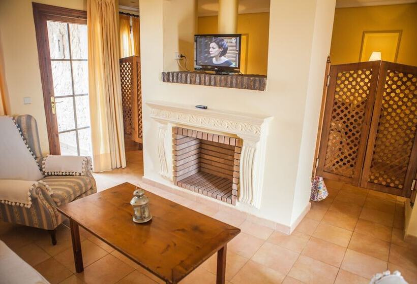 Estudios Turisticos Bahia Sur