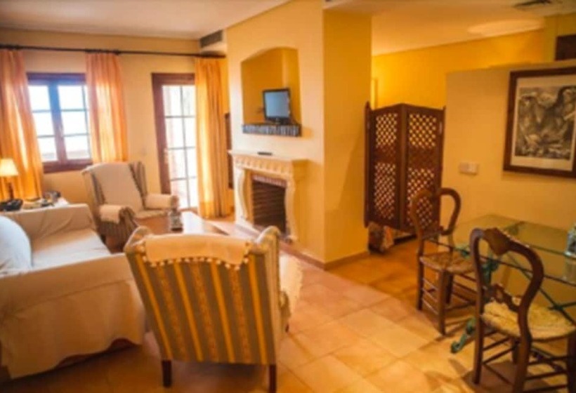 Estudios Turisticos Bahia Sur