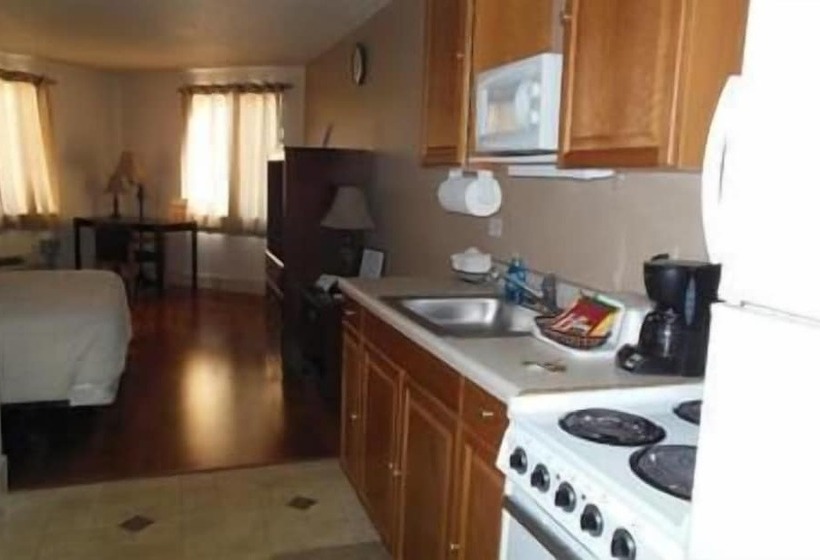 Отель 1026 Oasis Inn