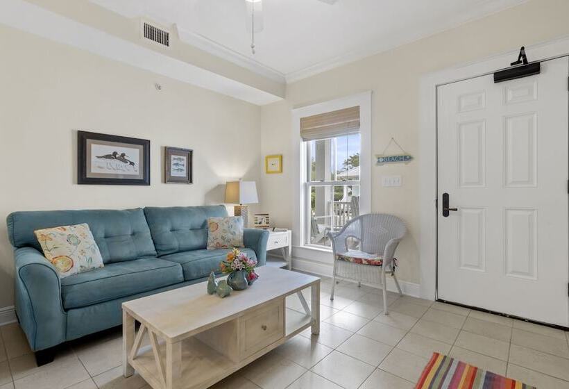 فندق Bay Town Inn