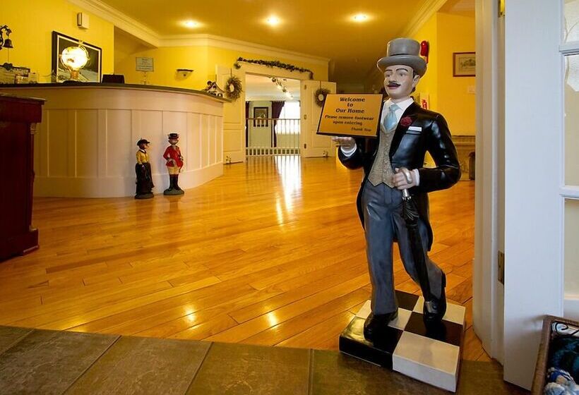 בית מלון כפרי Chez Dube Country Inn