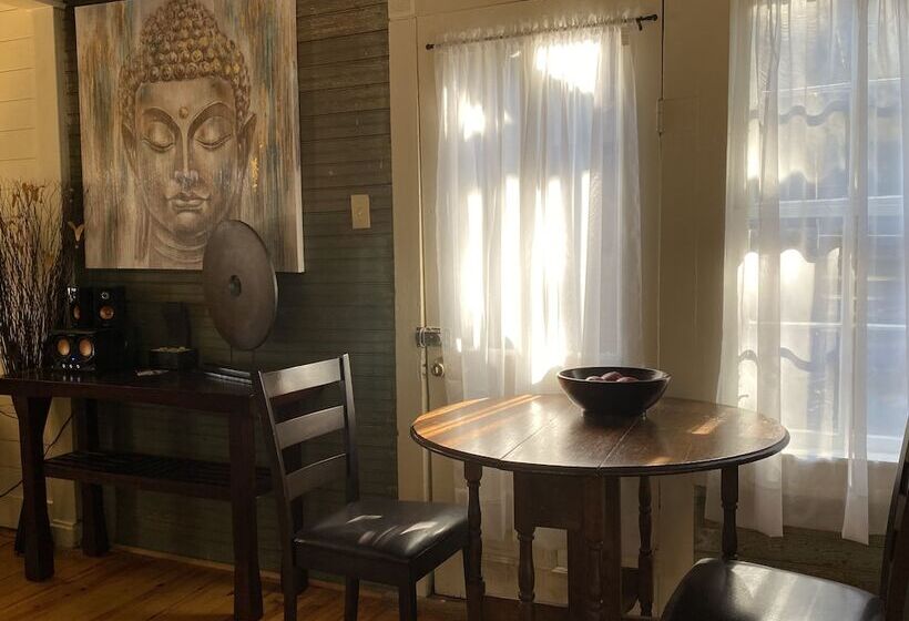 בית מלון כפרי Eureka Zen Cottages