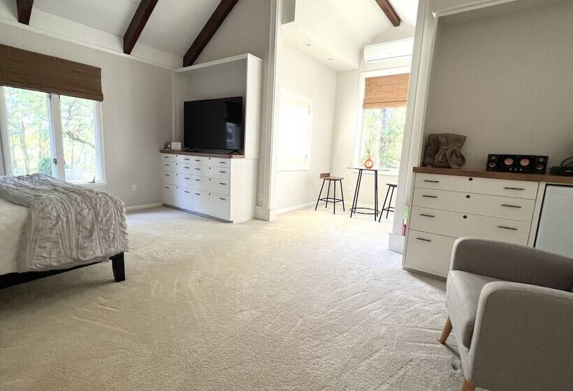 בית מלון כפרי Eureka Zen Cottages