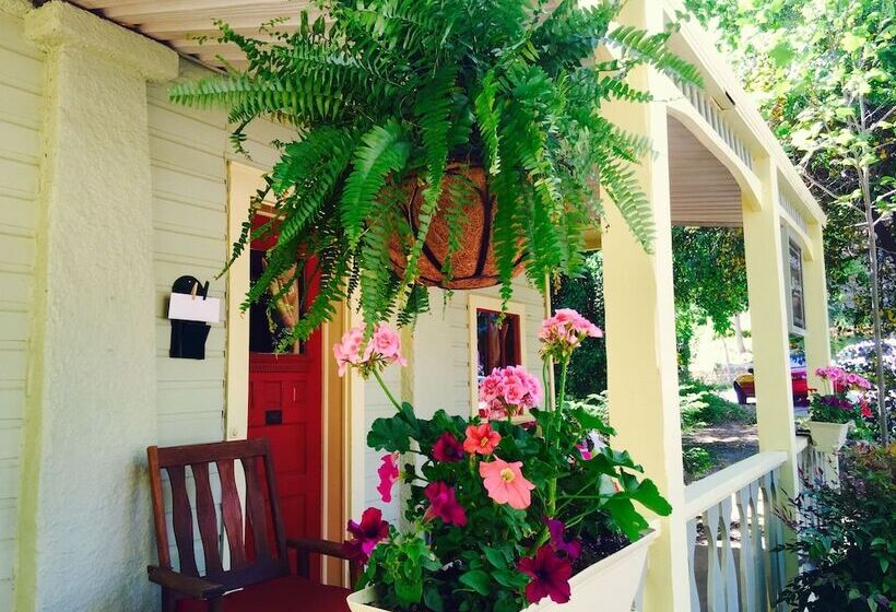 בית מלון כפרי Eureka Zen Cottages