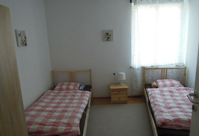 فندق Hostel Bregenz