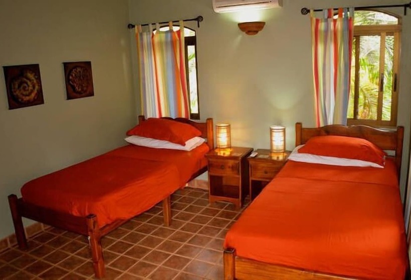 فندق Ito Si Si Si