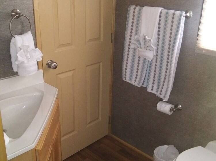 فندق Mangrove Marina And Resort Aqualodge Houseboats