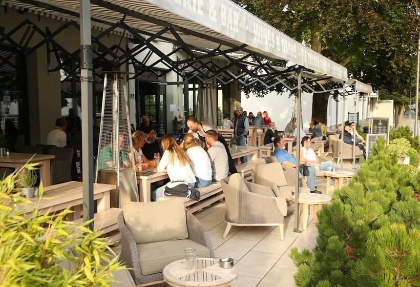 호텔 Max Am Meer Kühlungsborn