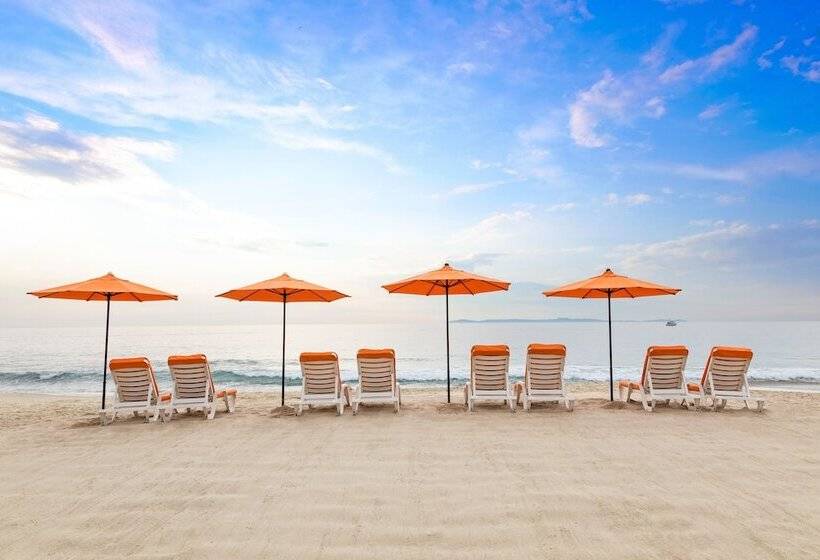 בית מלון כפרי Pacific Edge Oceanfront