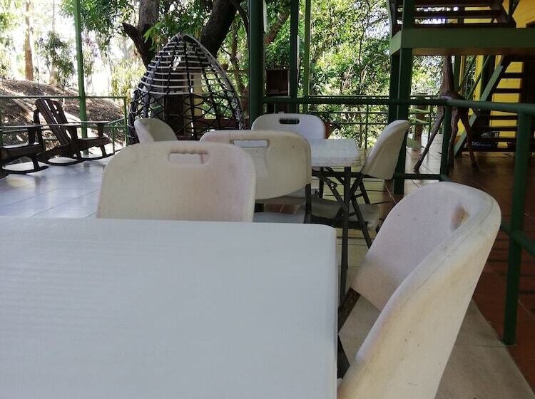 فندق Paradise Inn