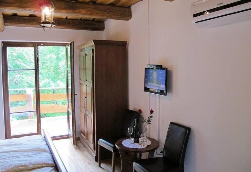 فندق Plitvica Lodge