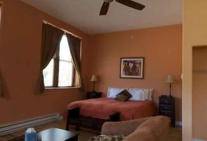 فندق Suites At The Red Rock Vacation Rentals