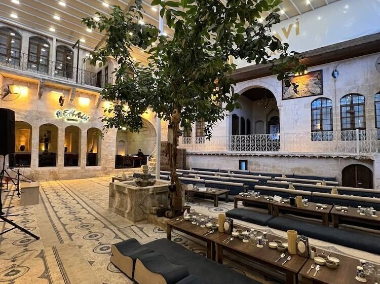 هتل Rehavi Konagi