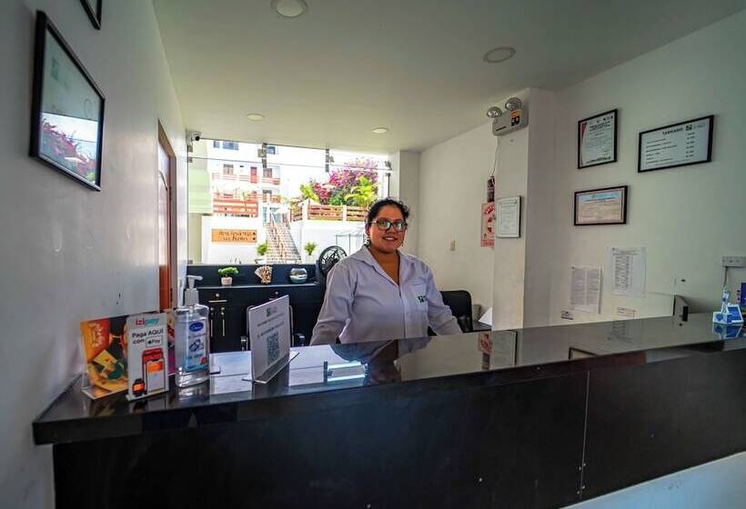 فندق Residencial Los Frayles