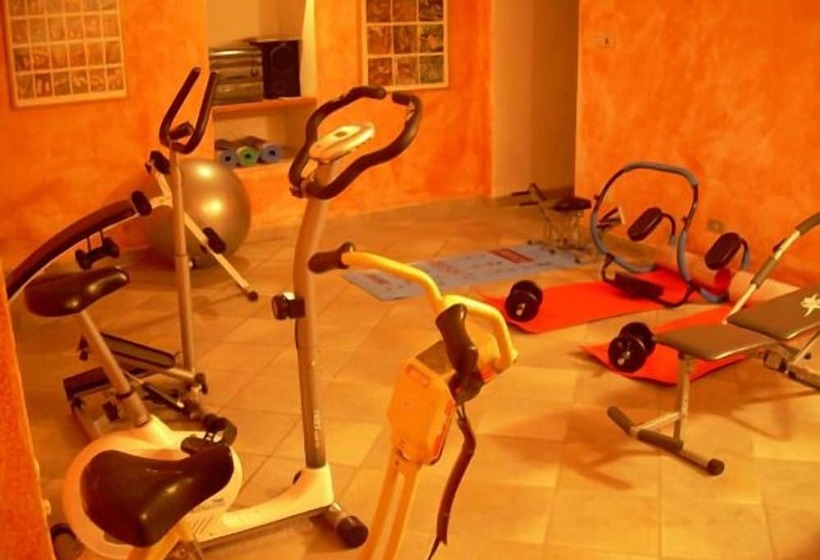 בית מלון כפרי Ristorante Paramont