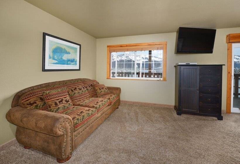 فندق Safari Lodge