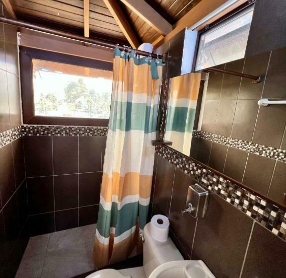 בית מלון כפרי Sun Island