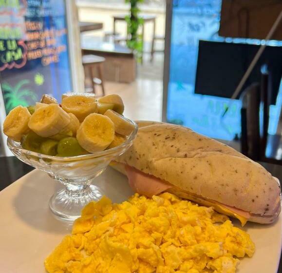 בית מלון כפרי Sun Island