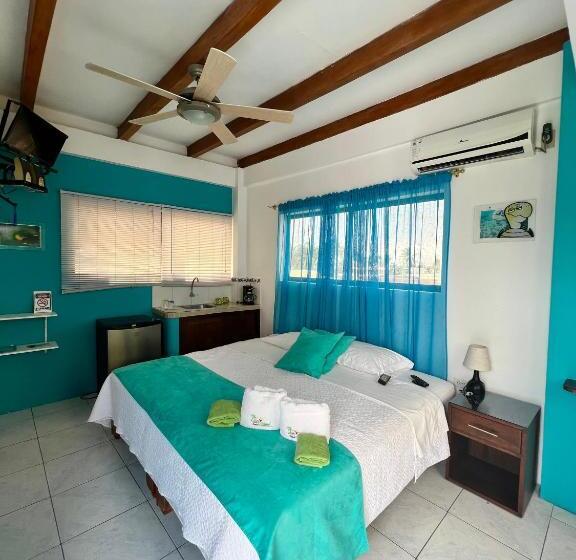 בית מלון כפרי Sun Island