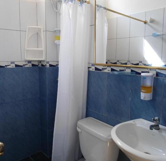 בית מלון כפרי Sun Island