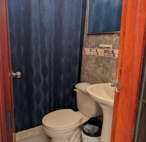 בית מלון כפרי Sun Island