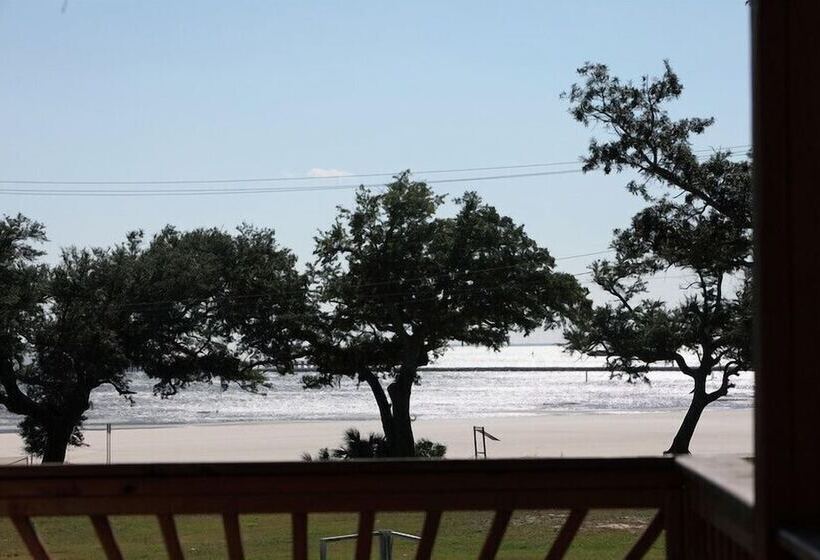 فندق The Almanett