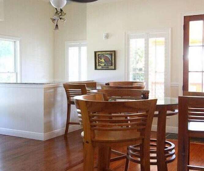 فندق The Almanett