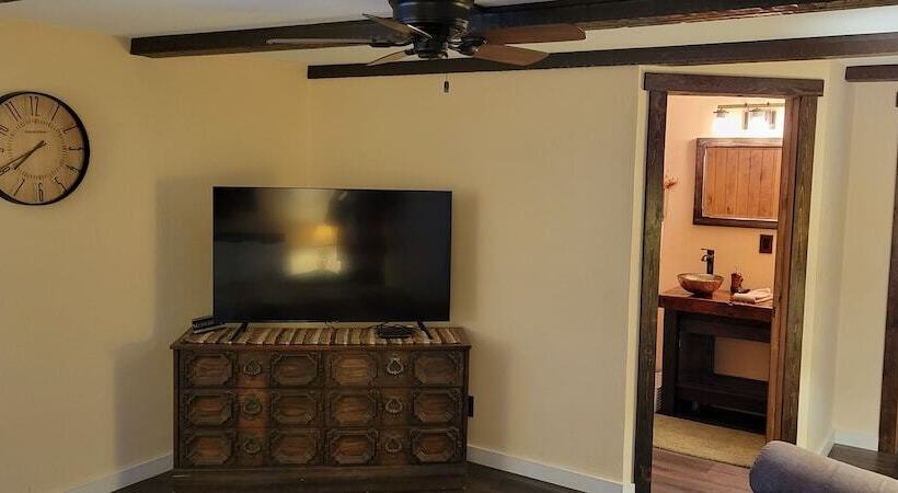 호텔 Trickling Waters Retreat