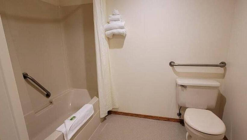 호텔 Woodland Inn Meadow Lake