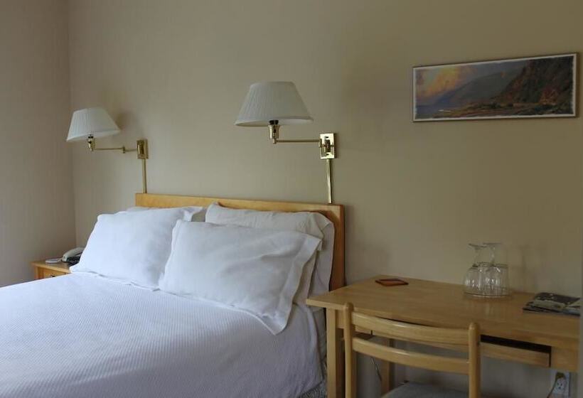 Mackenzie House B&b By Elevate Rooms