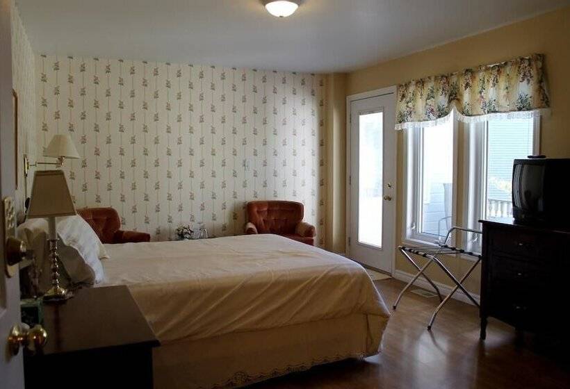 Mackenzie House B&b By Elevate Rooms