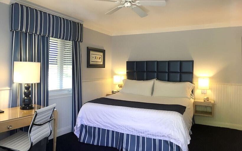 مُتل Atlantic Inn