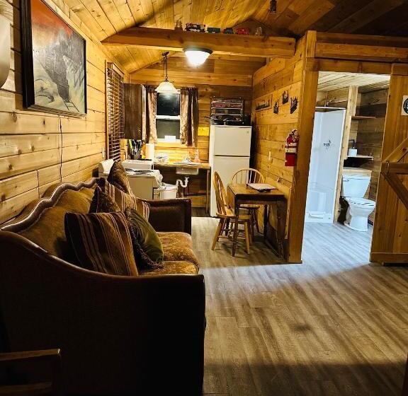 מוטל Country Cabins