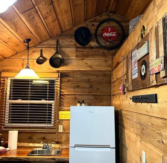 מוטל Country Cabins