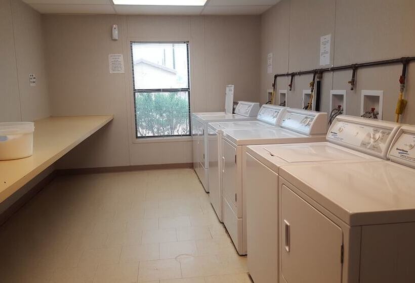 מוטל Cuero Oilfield Housing