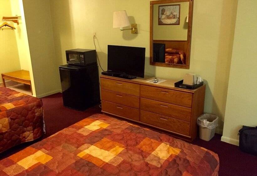 فندق على الطريق Sebring Inn