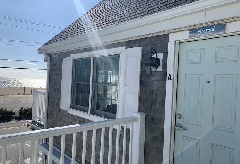 汽车旅馆  The Ocean View