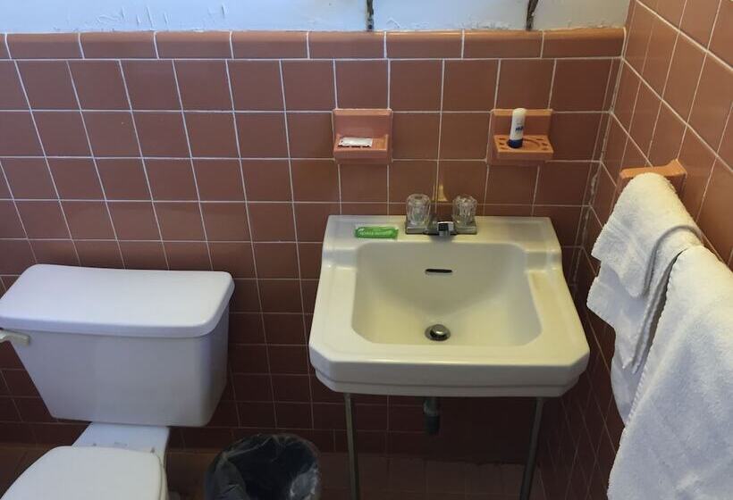 فندق على الطريق Travel Inn Of Sebring