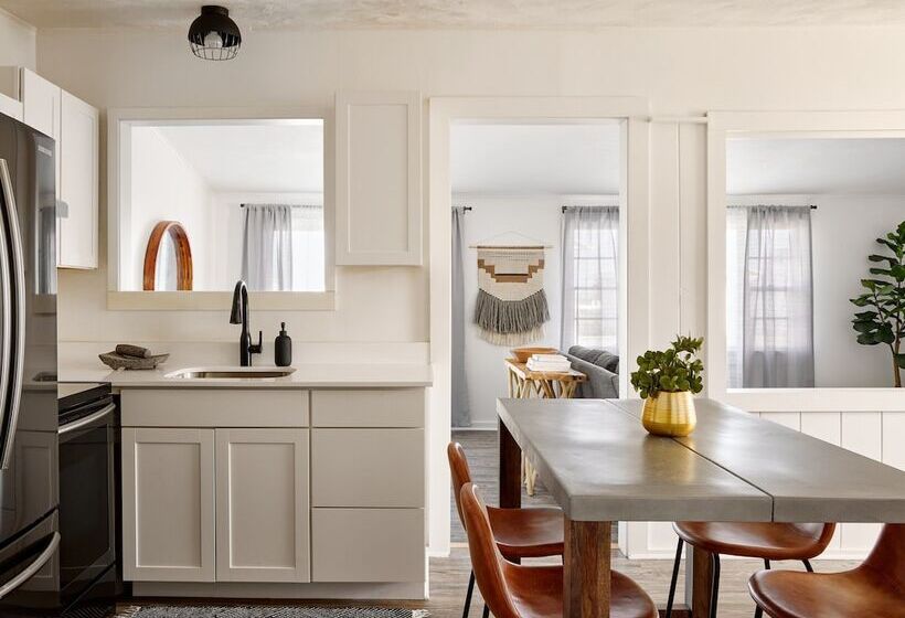 فندق على الطريق York Beach Surf Club