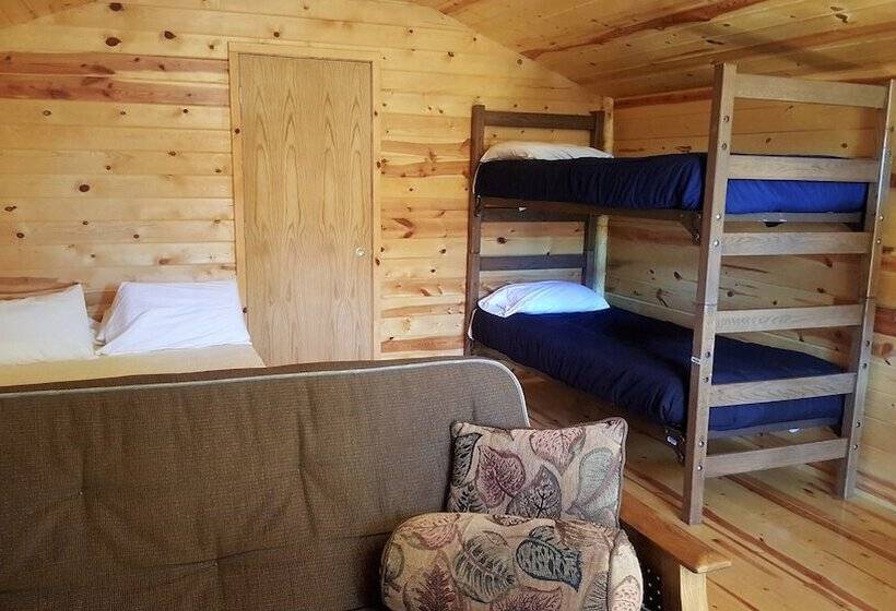 No Name City Luxury Cabins & Rv