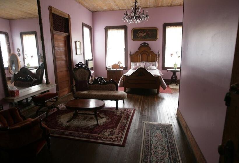 פנסיון Blythewood Plantation