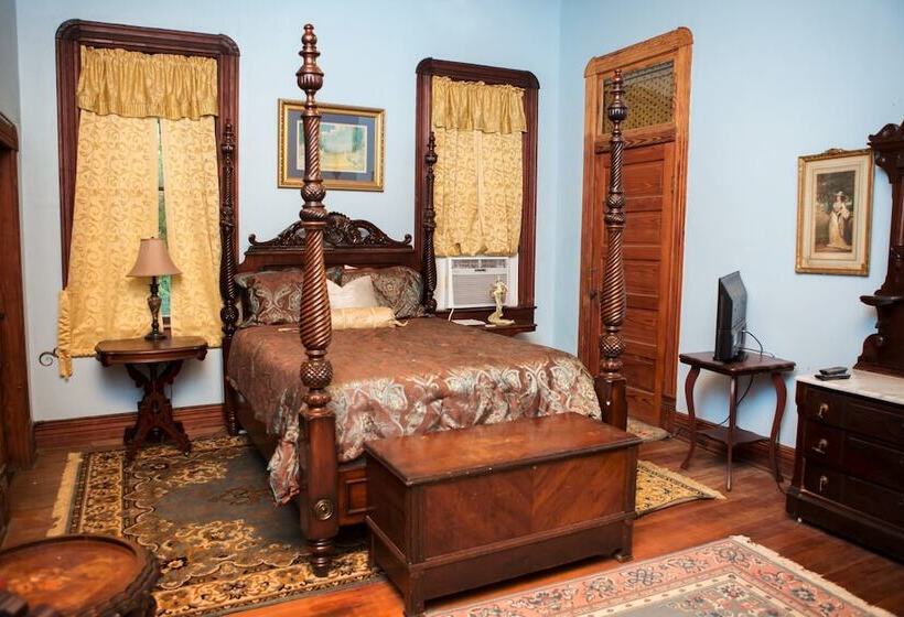 פנסיון Blythewood Plantation