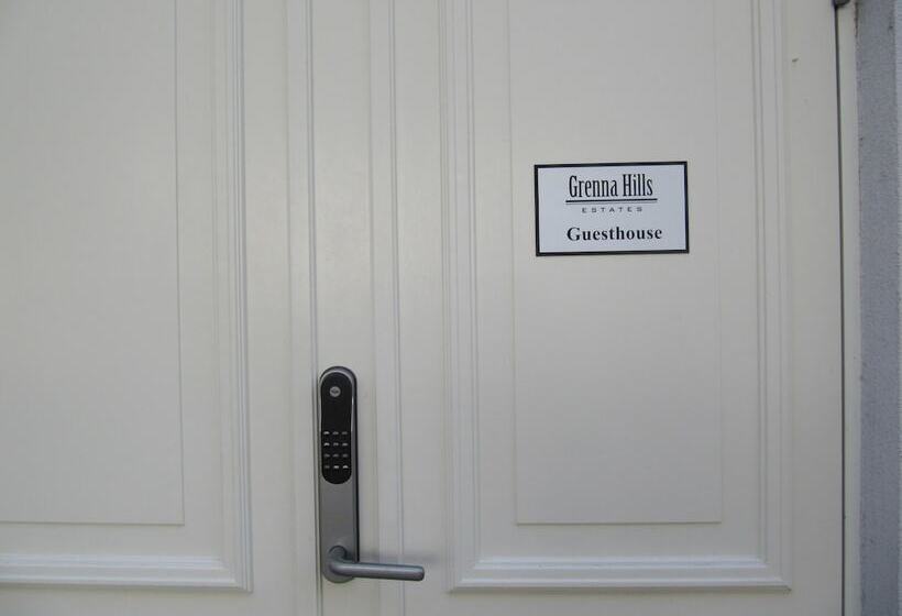 بنسيون Hills Cottage