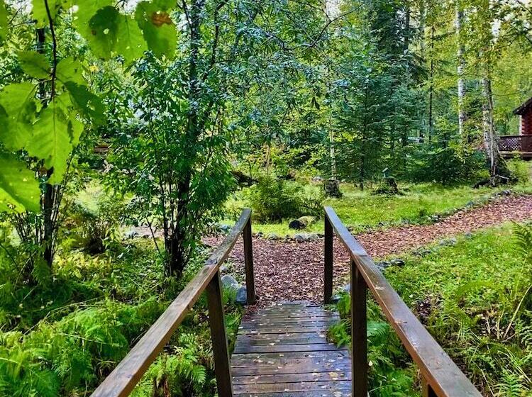 膳宿费 Meandering Moose Lodging