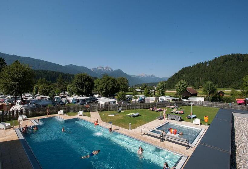 פנסיון Schluga Spa Apartments & Mobile Homes