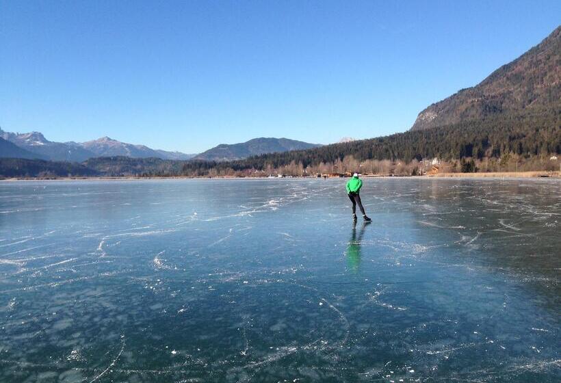 פנסיון Schluga Spa Apartments & Mobile Homes