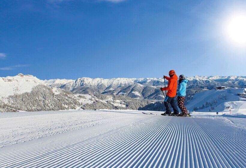 פנסיון Schluga Spa Apartments & Mobile Homes