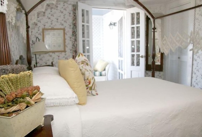 ペンション The Inn At Old Harbor