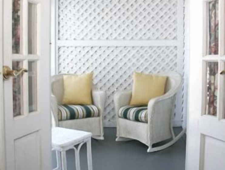 ペンション The Inn At Old Harbor