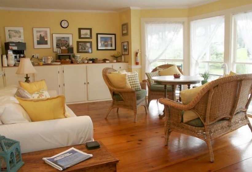 ペンション The Inn At Old Harbor